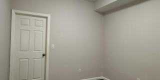 38 CLENDENNY AVE Gallery 12