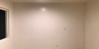 GLENOAKS Gallery 17