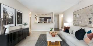 300 East Seventeenth Gallery 5