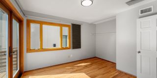 Ocean Beach 2 Bedroom + Bonus Room. Panoramic Water Views! Gallery 27