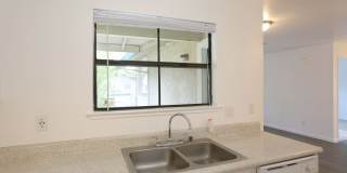 Riverglen Apartments Gallery 29