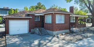Newly Renovated 2 BD Brick Bungalow in Riverwalk District! Gallery 1