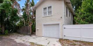 126 8TH Avenue NE Gallery 52