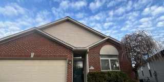 3 Bedroom, 2 Bath home located conveniently in the Hamburg area! Gallery 1