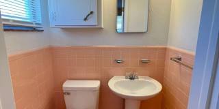 3617 1/2 North Drexel Boulevard Gallery 7