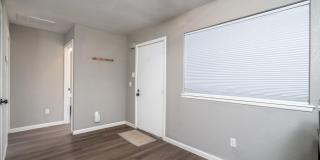 949 Kenwood Drive Gallery 7