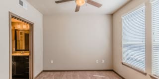 Lakewood Flats Gallery 17