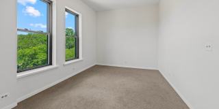 800 S Loomis Street Gallery 18