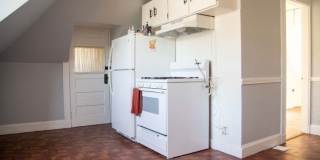 19-21 Woodbridge St Gallery 9