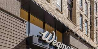 The Edmund Gallery 33