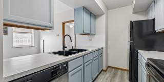 Downtown 2 bedroom Condo! Gallery 8