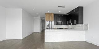 3008 West Belmont Ave. Gallery 7