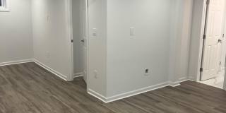 1100 SPRINGVALE Road Gallery 42