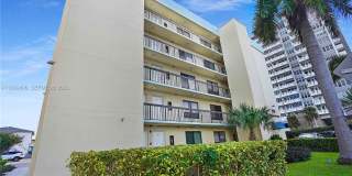 3215 N Ocean Dr Gallery 2