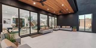 1960 NE 197th Ter Gallery 40