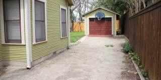 QUINTESSENTIAL ALAMO HEIGHTS COTTAGE Gallery 22