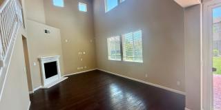 Charming 4 Bedroom Home in Springlake Gallery 13