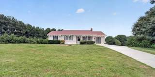 2591 Doc Hughes Road Gallery 1