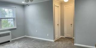74 Hastings Avenue Gallery 1