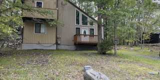 5031 Woodbridge Drive E Gallery 1