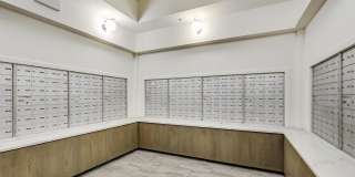 165 North Canal Street Gallery 37