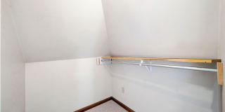1612 Ellwood Ave Gallery 22