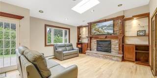 99 Lambert Place Gallery 6