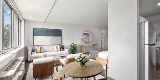 RiverHouse Gallery 21