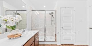10643 Military Drive West Gallery 22