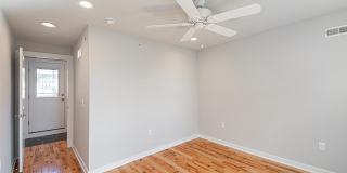 2535 ANNIN Street Gallery 25