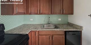 7632 North Milwaukee Gallery 4