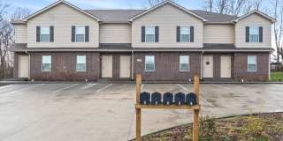 2 Bedroom Pet Friendly Townhomes For Rent Near Post! 2 Bedroom Pet Friendly Townhomes For Rent Near Post! Gallery 1
