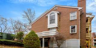 7598-N LAKESIDE VILLAGE Drive Gallery 22