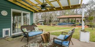 Waterfront Luxury Living – 4 Bed / 3 Bath – Over 2,600 Sq Ft Gallery 40