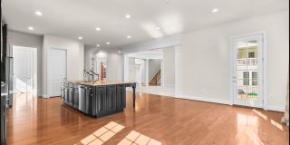 208 Bottsford Avenue Gallery 7