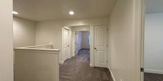 SPACIOUS HOME FOR RENT! Gallery 26