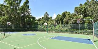 8925 LEGACY COURT Gallery 31