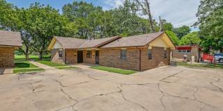 1713 N. Arkansas Gallery 1