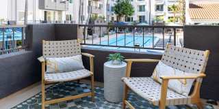 Veranda La Jolla Gallery 14