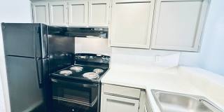 Awesome open Studio Apartments Close to Downtown Awesome open Studio Apartments Close to Downtown Gallery 13