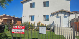 All Bed Bath at 1st ,2 car Assigned Parking Space at back with access alley,tile  flooring with AC Gallery 1