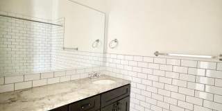 {2201 - D} Updated Pendleton Heights Condo Available Immediately {2201 - D} Updated Pendleton Heights Condo Available Immediately Gallery 10