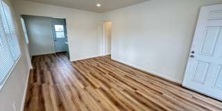 Beautifully Remodeled Old Town Seal Beach 1 bedroom apartment Gallery 4