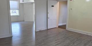 146 N PRINCE Street Gallery 1