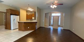 Large 3 Bed 2 Bath Home In Moore Schools With Storm Shelter!!! Gallery 8