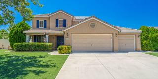 Beautiful 4-Bedroom Home with Solar in Palmdale! Gallery 1