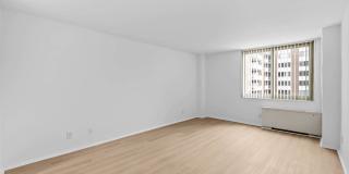 3003 Van Ness Gallery 7