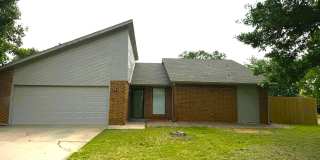 AVAILABLE NOW! $500 OFF 1ST FULL MONTH Spacious 3-Bed, 3-Bath Single-Family Home in Prime Oklahoma City Location Gallery 1