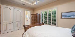 ***SEASONAL OR ANNUAL RENTAL***AQUALANE SHORES***STUNNING LUXURY RENTAL*** Gallery 31