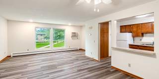 Newly Remodeled 2 Bedroom + den near Hilldale Mall Gallery 13